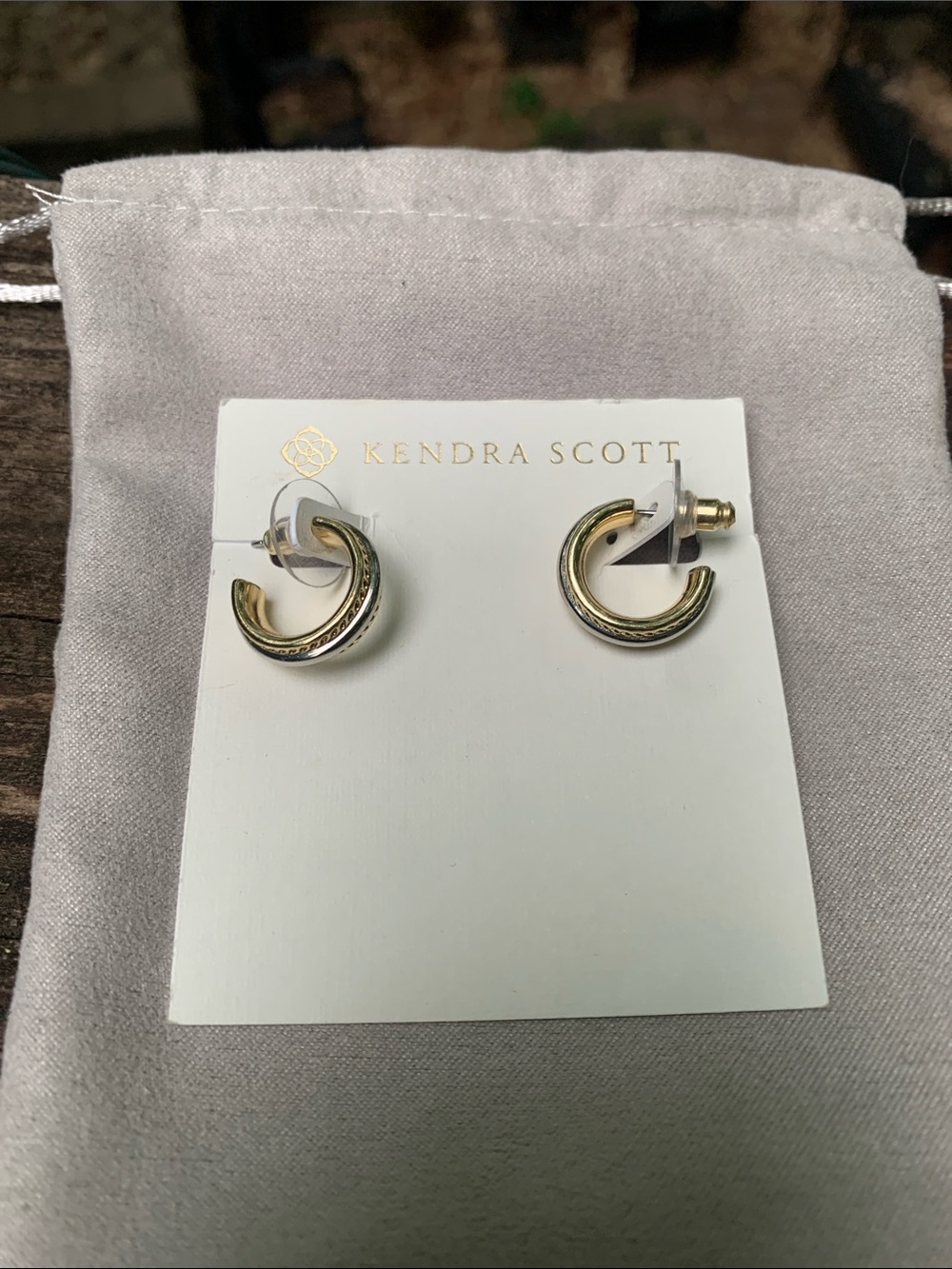 NWT Kendra Scott Merritt Gold Chunky Crescent Huggie Hoop Earrings